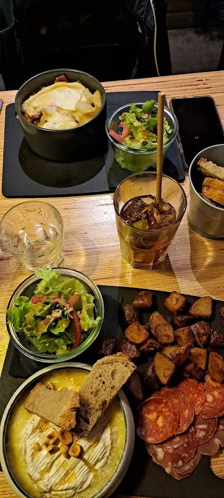 Menu_Restaurant Le Mouton Noir - Luz Saint Sauveur_Luz-Saint-Sauveur_immagine_5