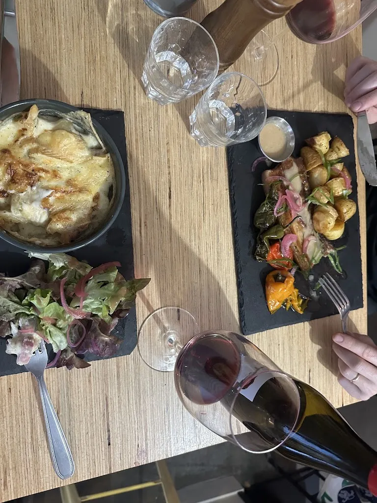 Nicolas Vendeville_Restaurant Le Mouton Noir - Luz Saint Sauveur_Luz-Saint-Sauveur_recensione