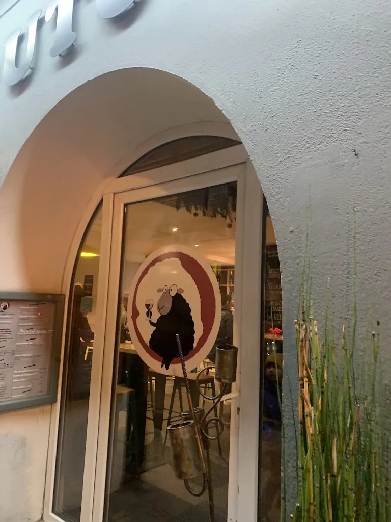 Salma_Restaurant Le Mouton Noir - Luz Saint Sauveur_Luz-Saint-Sauveur_recensione