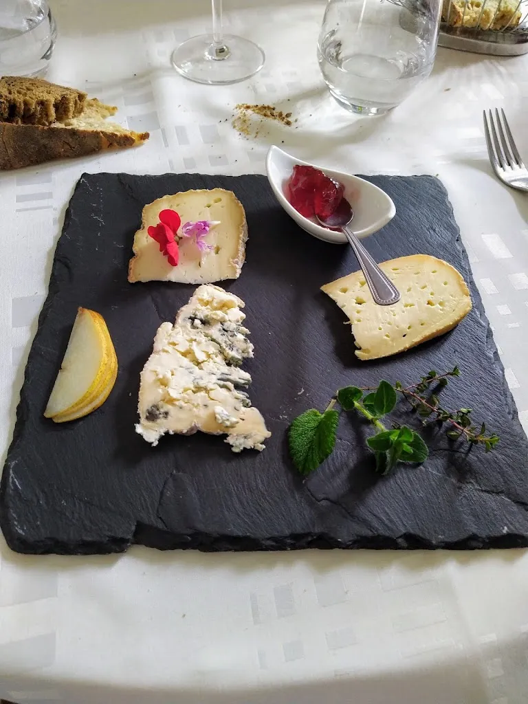 Menu_Restaurant Le Piquenchagne_Saint-Yorre_immagine_9