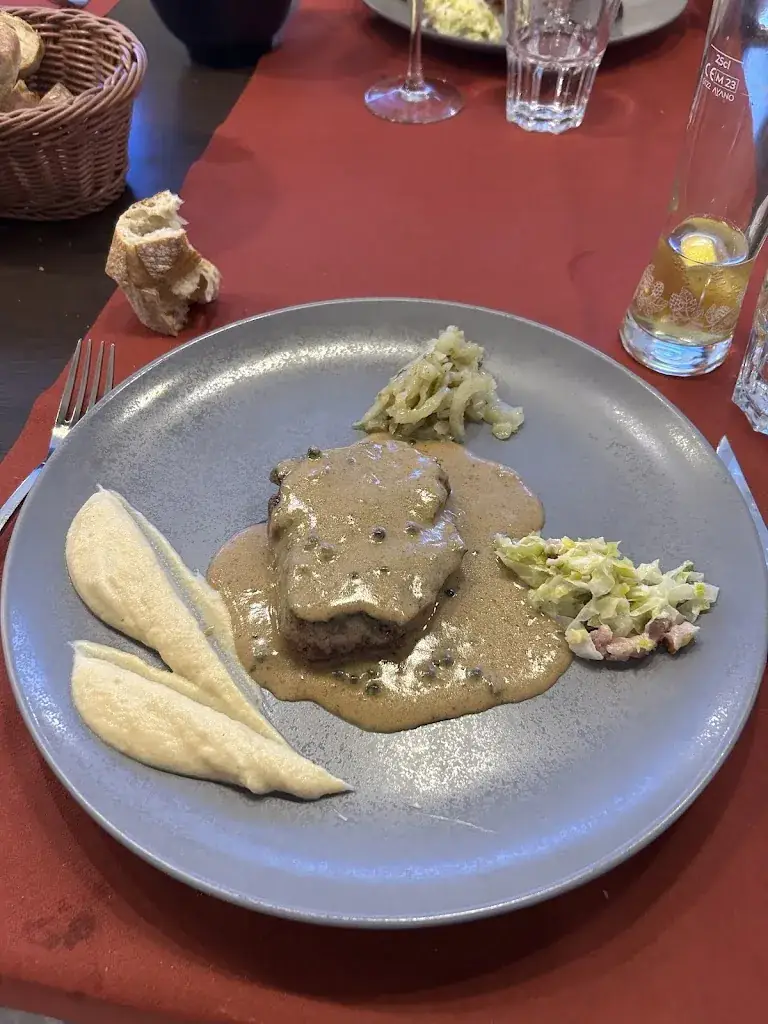 Yonsoo Kang_La P'tite Verte_Chamonix-Mont-Blanc_review