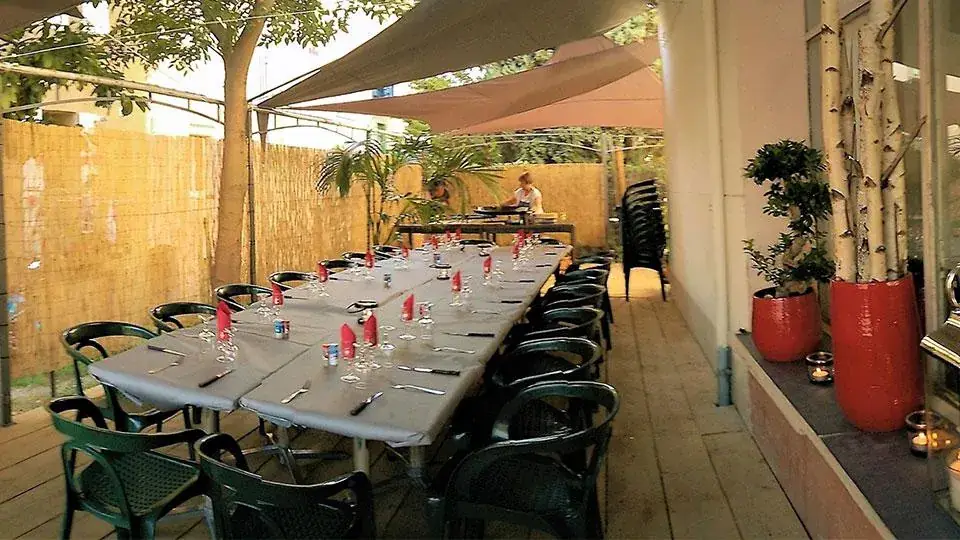 RESTAURANT LE CHAMP DE MARS restaurant à Saint-Vallier