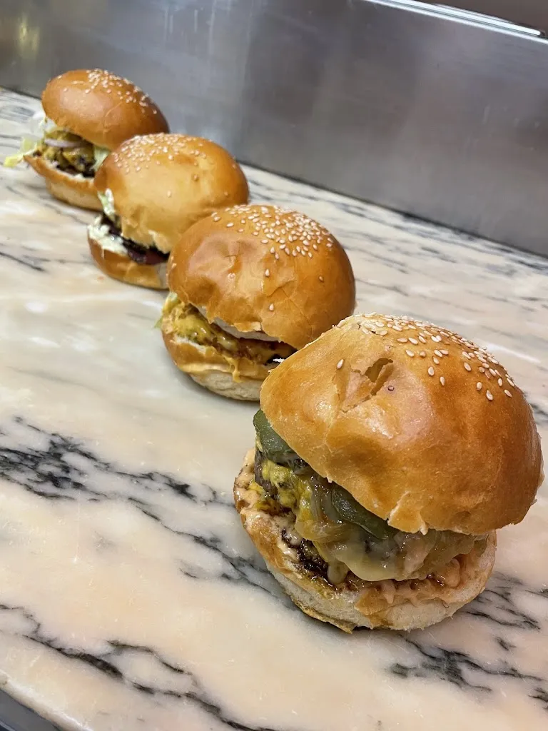 B GRILL Saint Vallier_Saint-Vallier_slider_image_3