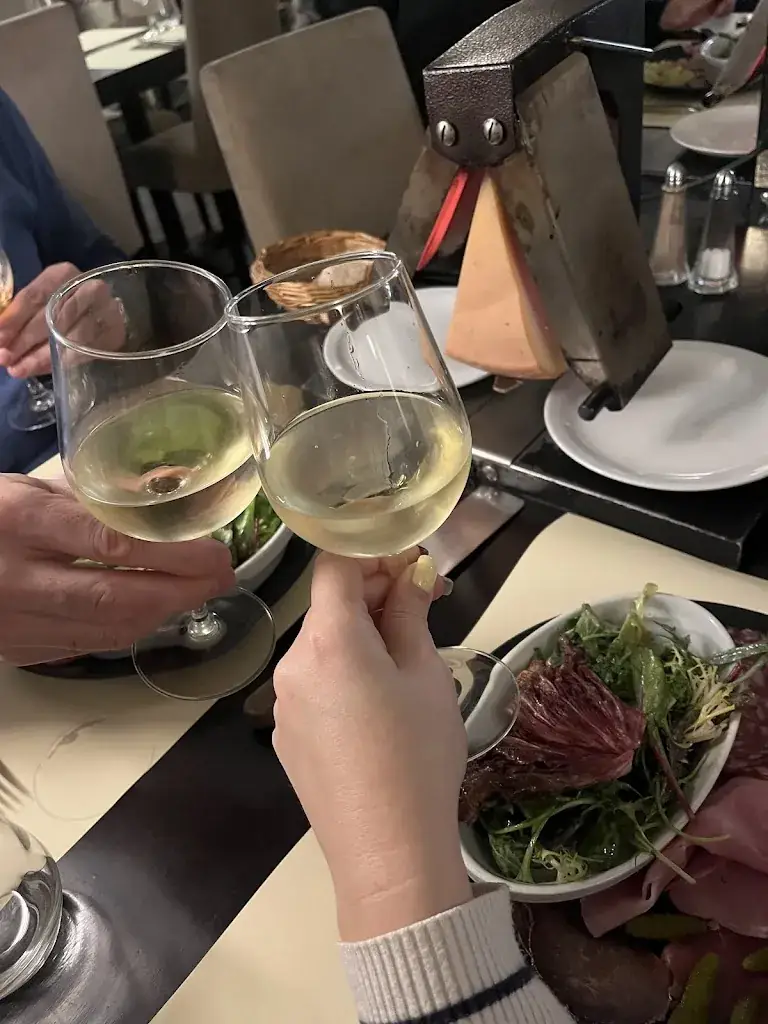 Nataliia Sachenko_Restaurant l'Ecuelle_Aix-les-Bains_review