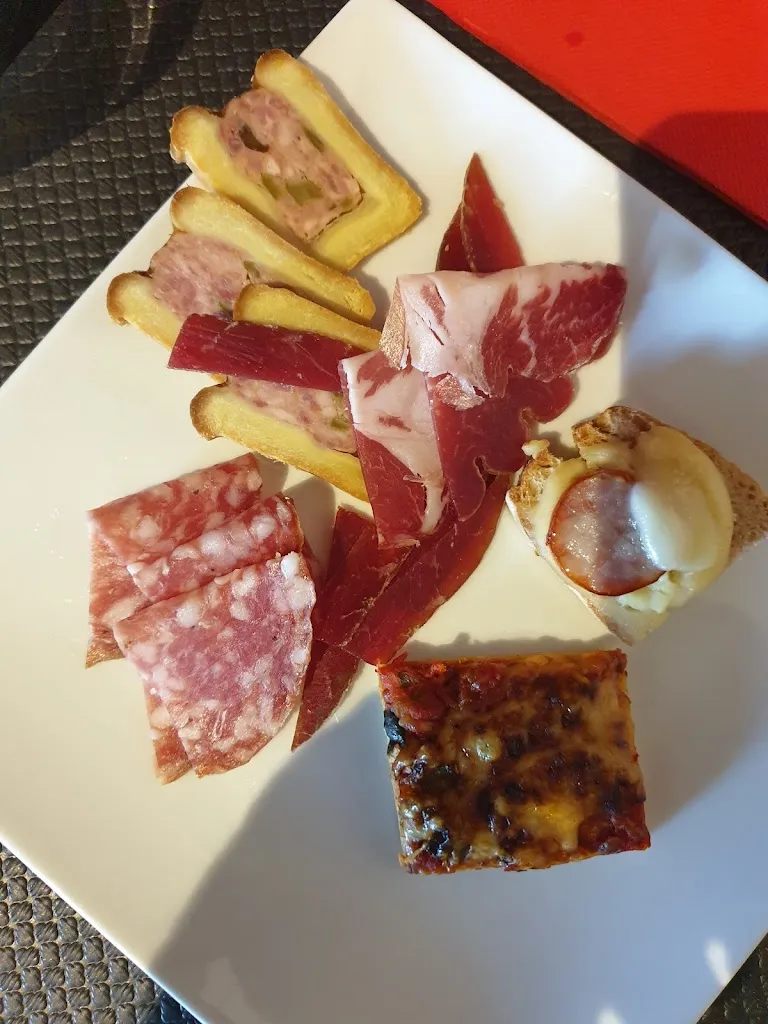 Menu_Les buffets de Léa_Sainte-Consorce_image_5