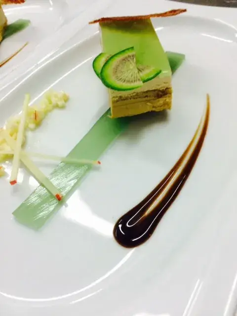 Midi à l'ombre_Uzès_slider_image_3