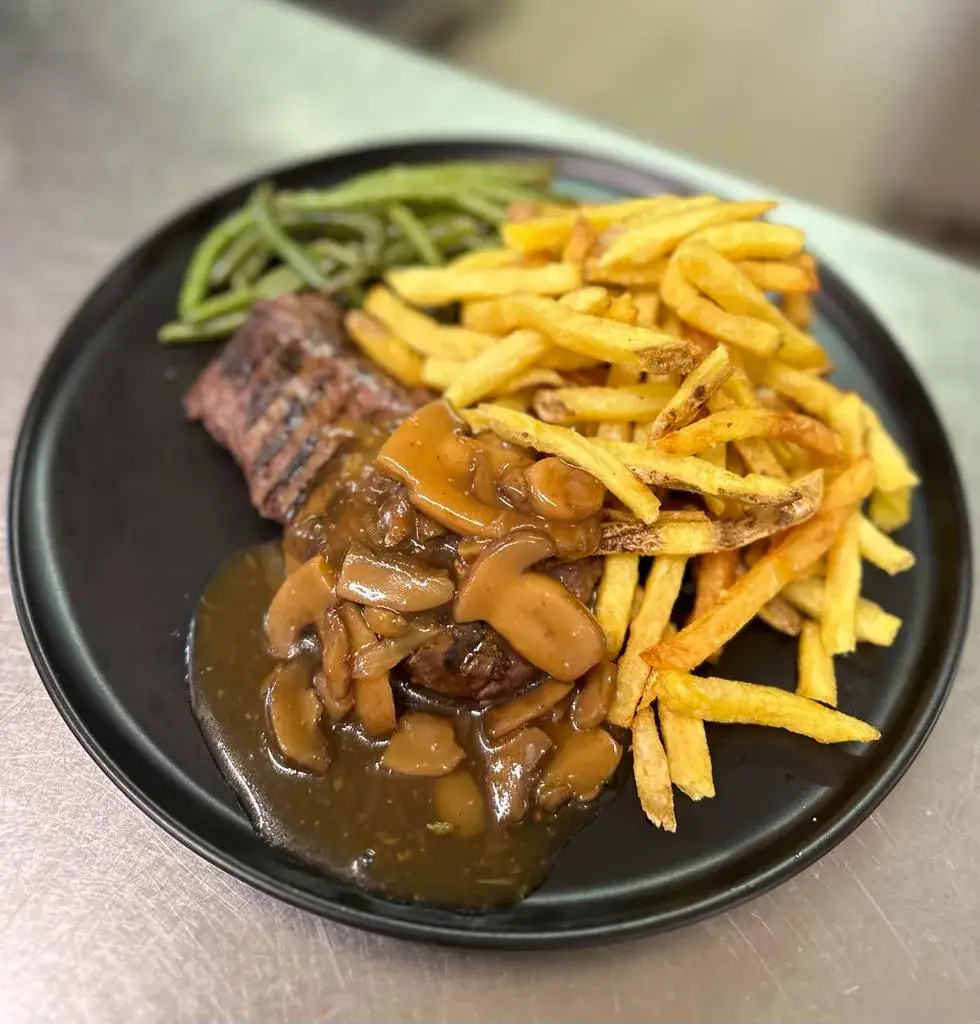 Spy Works_Restaurant Cuisine Française - Chez Robin_Sainte-Hélène-sur-Isère_review