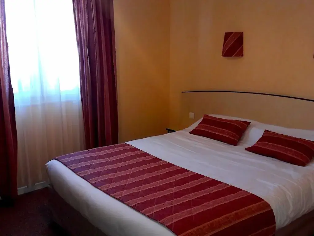 Logis Hôtel Yolha Family_Sainte-Florine_slider_image_2