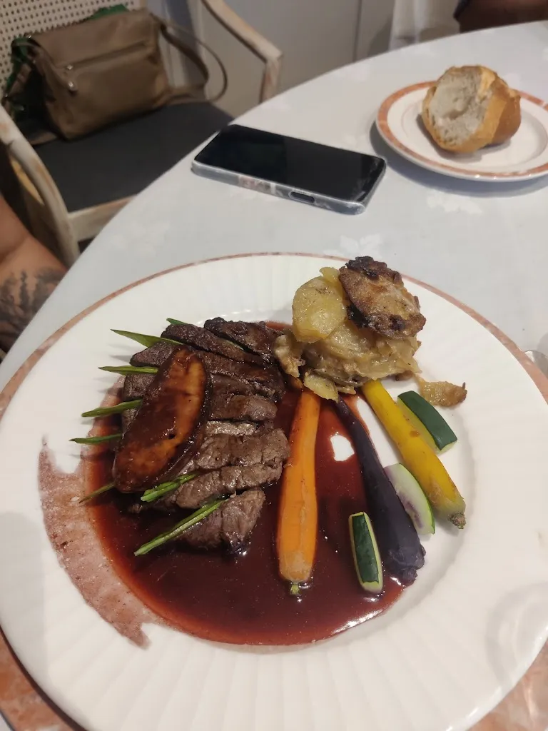 Hôtel Restaurant Le Vivarais_Sarras_slider_image_2