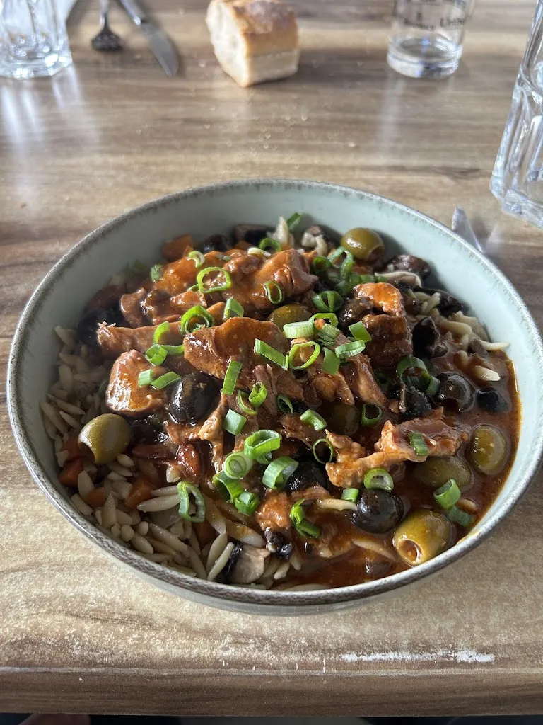 Samir KOURIM_Le 1920_Sarras_review