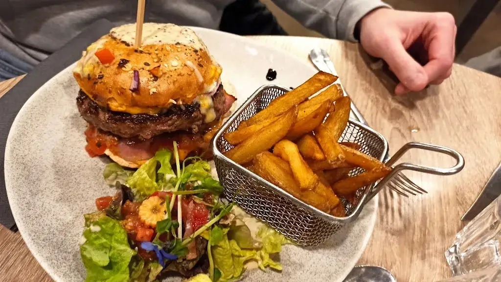 Patrick __Restaurant Central Park_Sainte-Foy-lès-Lyon_review