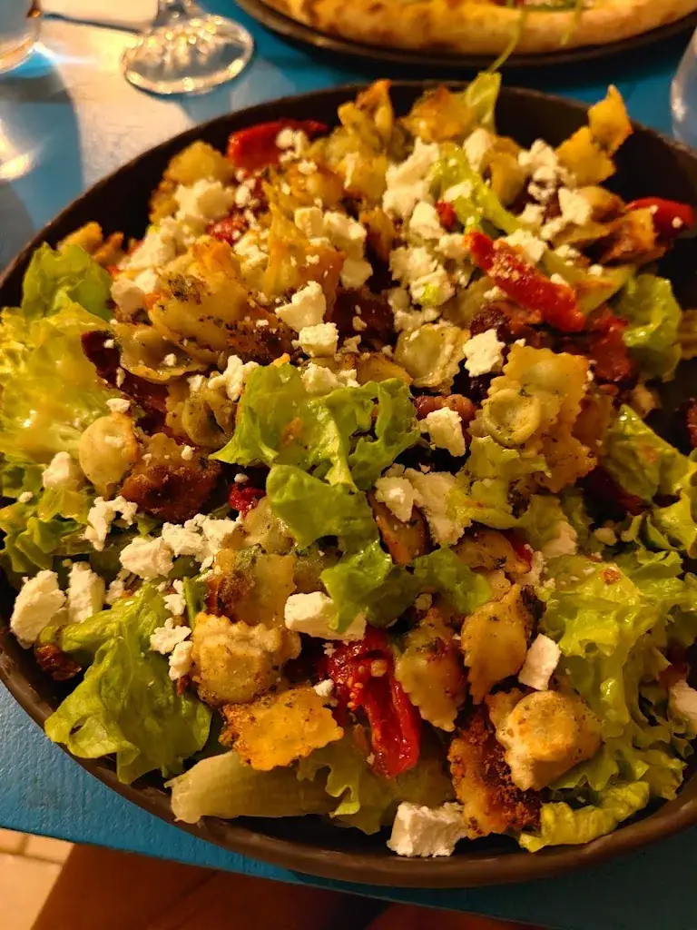 Amélie Baudin_Le Repaire Ardechois_Satillieu_review