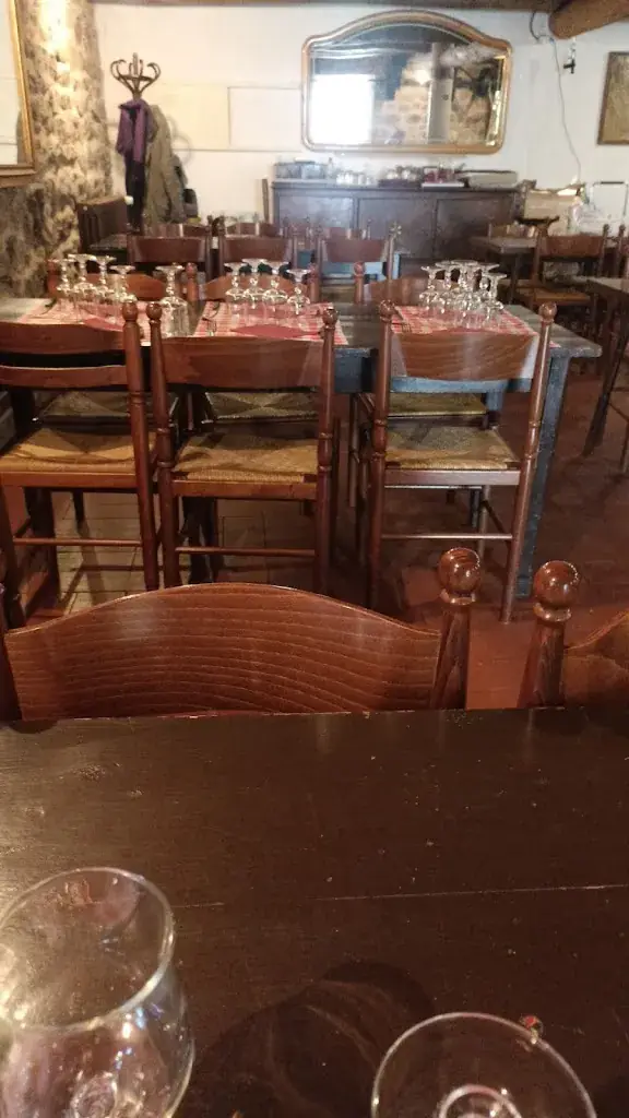 K. G._Auberge du Moulin_Sainte-Sigolène_review