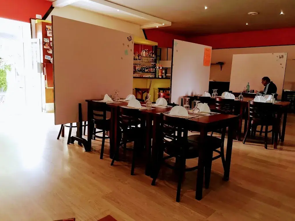 Restaurant Le Carrefour restaurant in Sainte-Sigolène