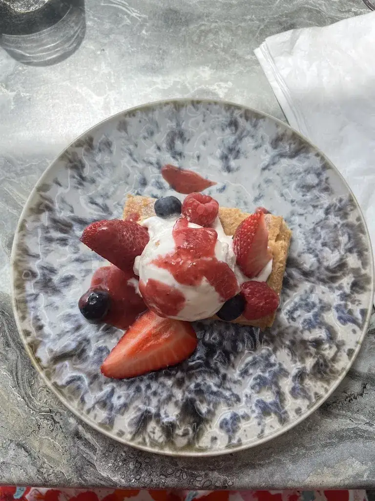 Anaïs Bouvier_LE SAULT BRENAZ_Sault-Brénaz_review