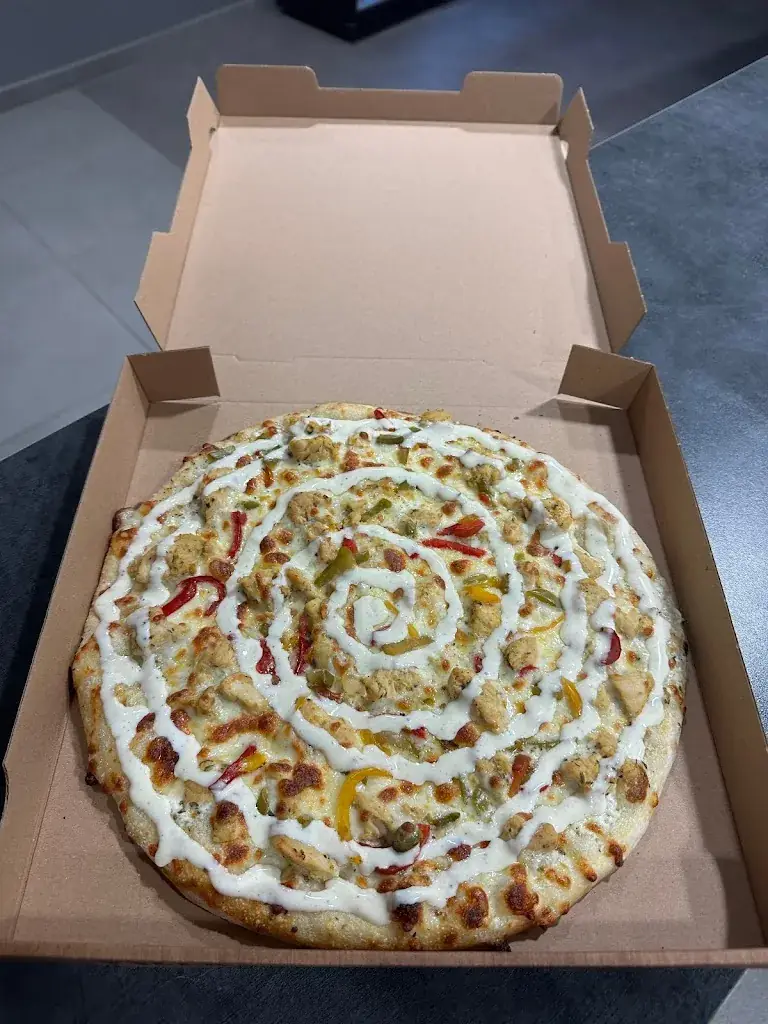 Sault pizza Restaurant in Sault-Brénaz