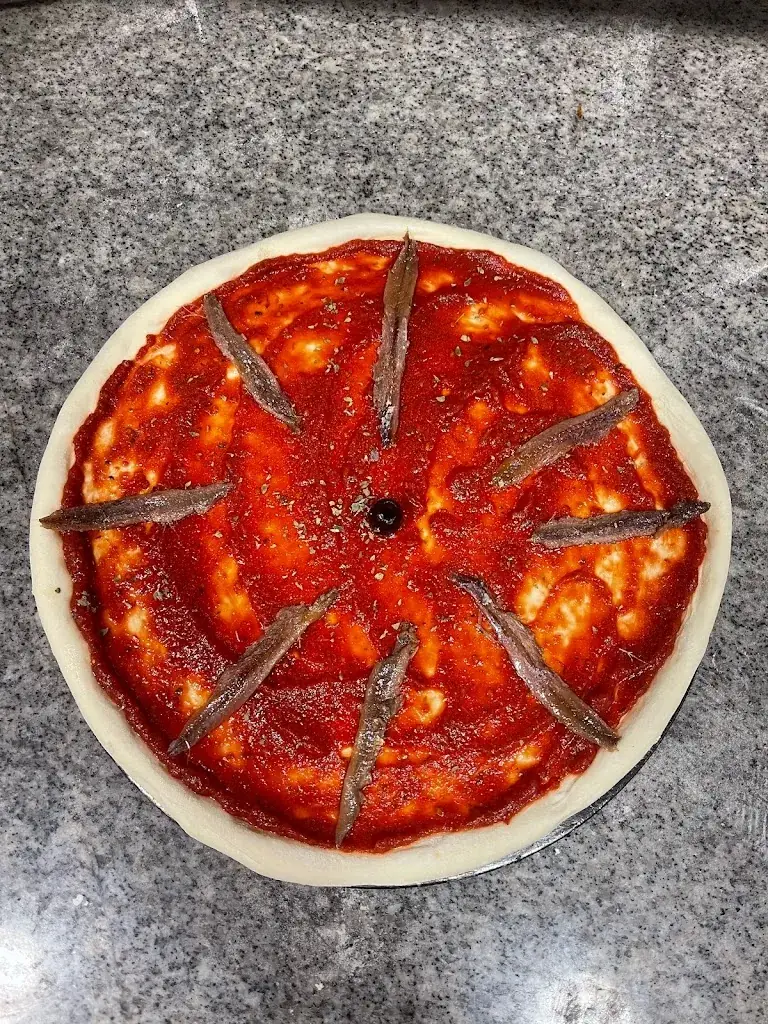 Sault pizza_Sault-Brénaz_slider_image_2