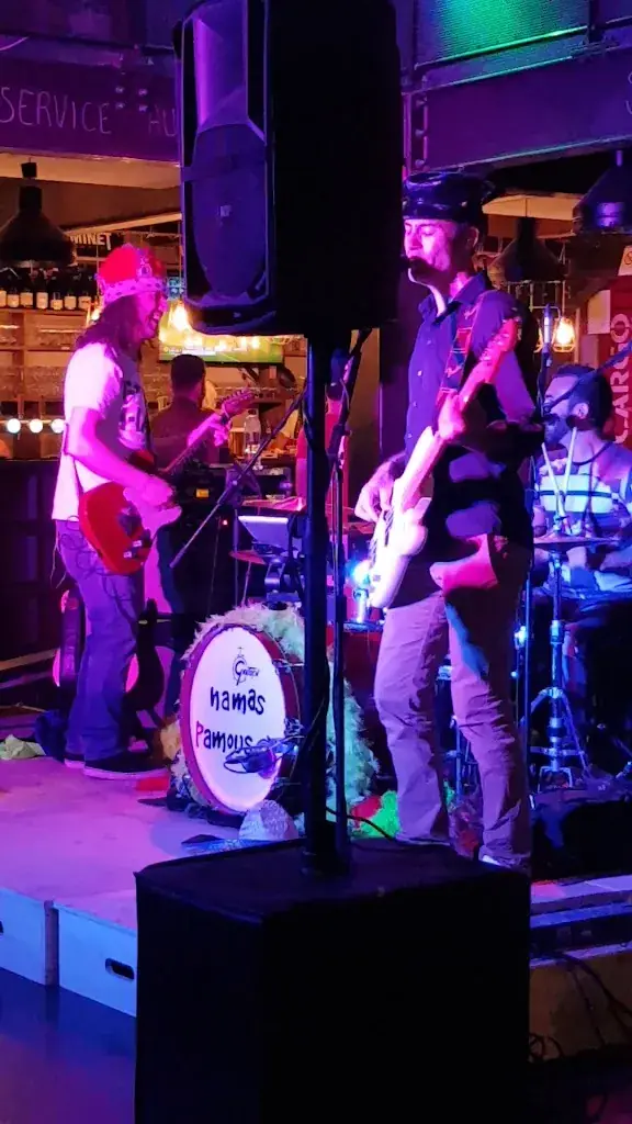 Le Lounge - Drink and Food_Salaise-sur-Sanne_slider_image_2