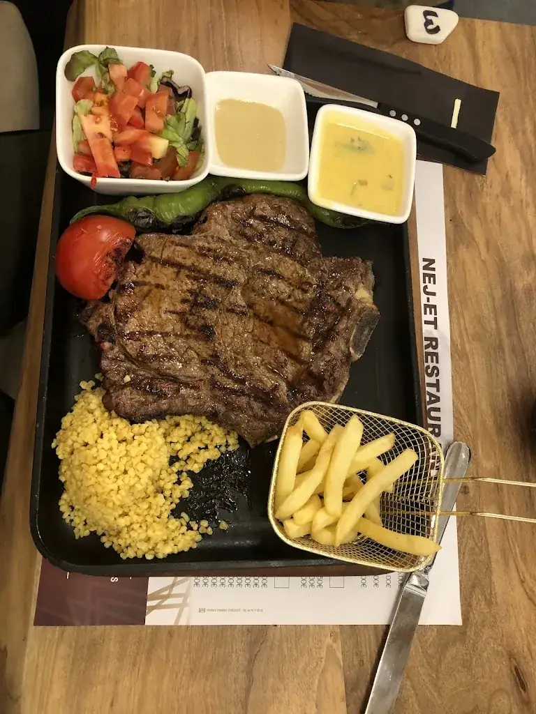 Menu_Nej Et Restaurant_Salaise-sur-Sanne_image_9