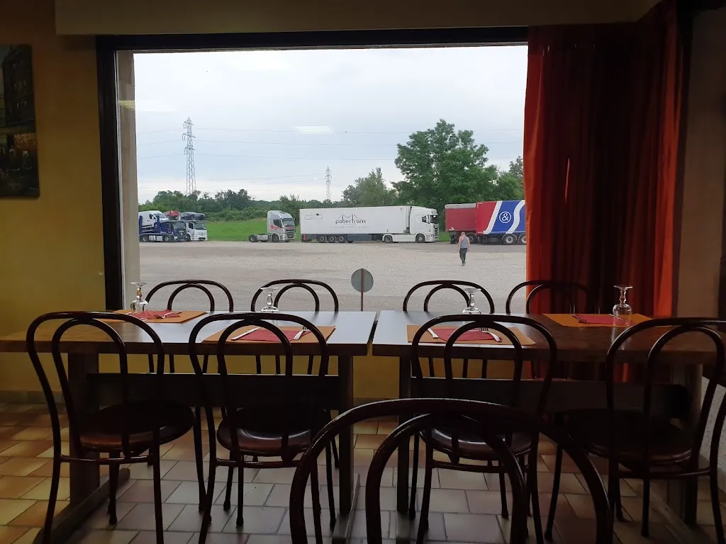 Relais de la Sanne ristorante a Salaise-sur-Sanne