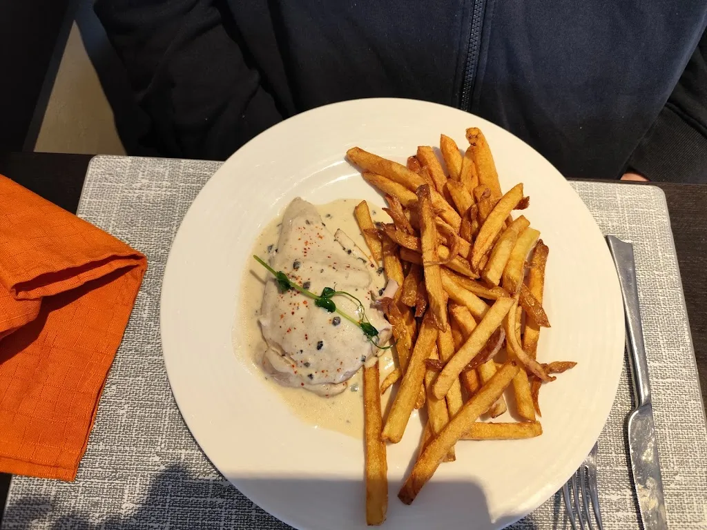 Sandrine RABAJOIE_Restaurant A 4 Mains_Salaise-sur-Sanne_review
