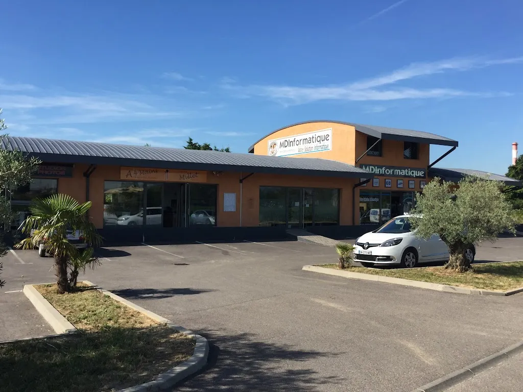 Restaurant A 4 Mains ristorante a Salaise-sur-Sanne