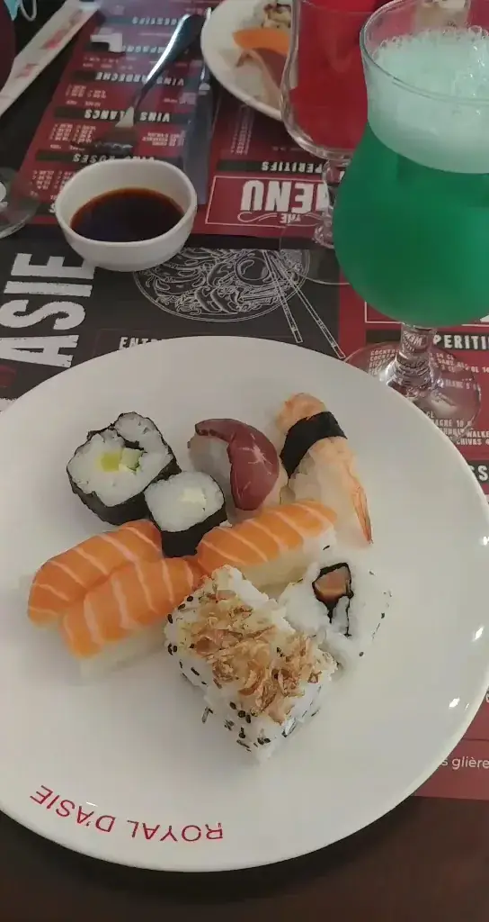 Royal d'Asie_Salaise-sur-Sanne_slider_image_2