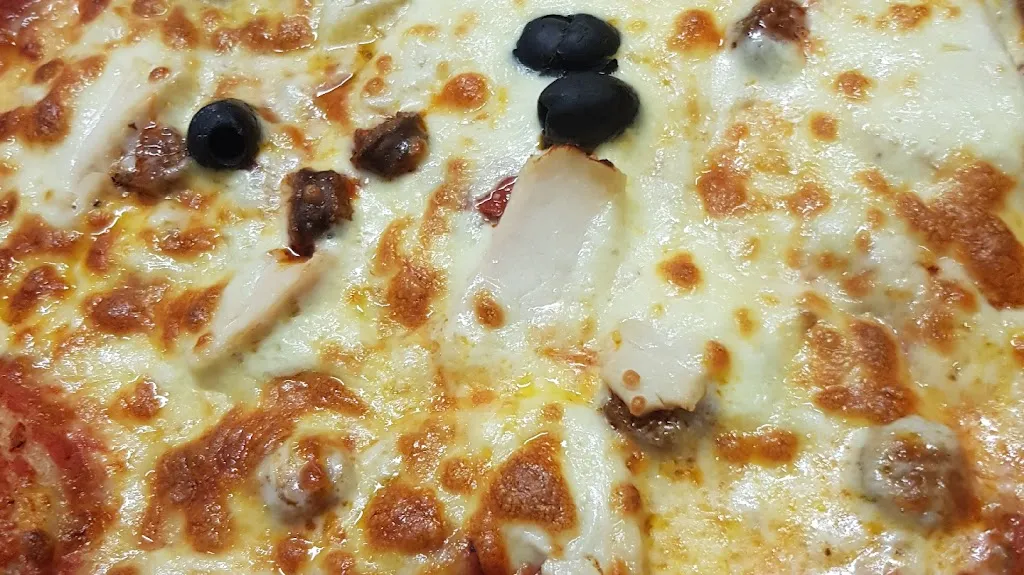 Restaurant Pizzeria Lou Mas_Savasse_slider_image_3