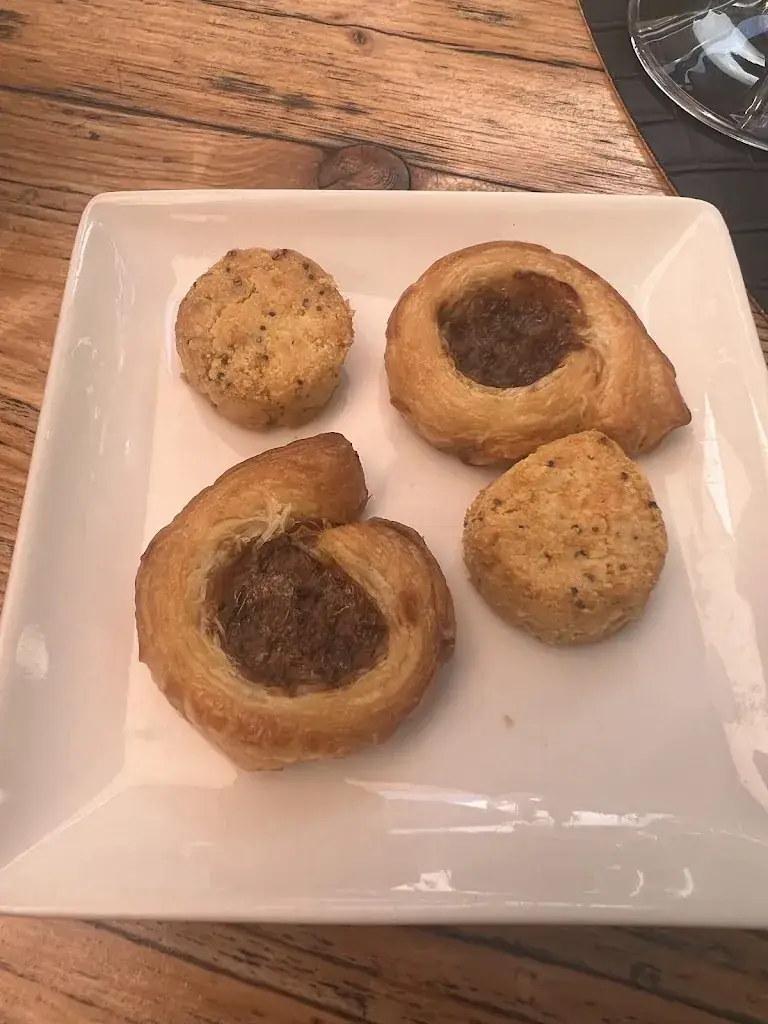 Ankush B_La Table St Martin_Sauxillanges_recensione