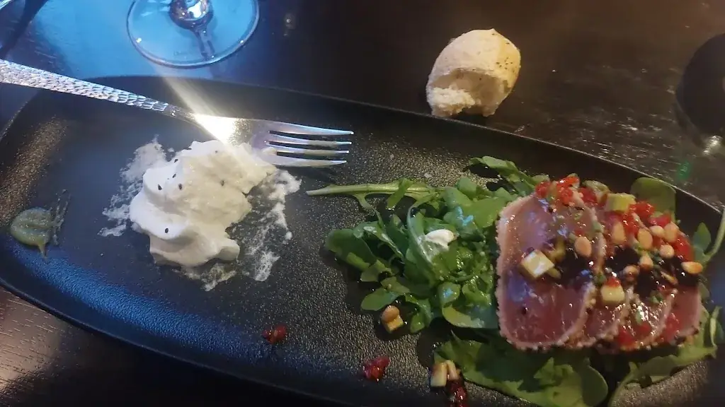 Restaurant Sens'O_Ville-en-Sallaz_slider_image_2