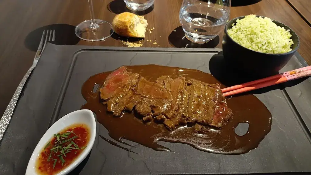 Restaurant Sens'O_Ville-en-Sallaz_slider_image_3