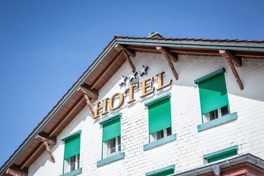 Hotel des Alpes (Les 3 frères)_Savigny_slider_image_1