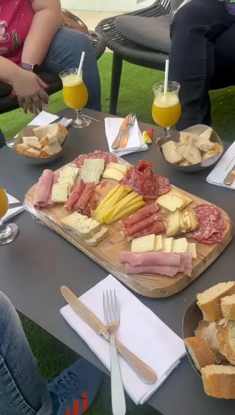 Le Zebra Restaurant_Sassenage_slider_image_2