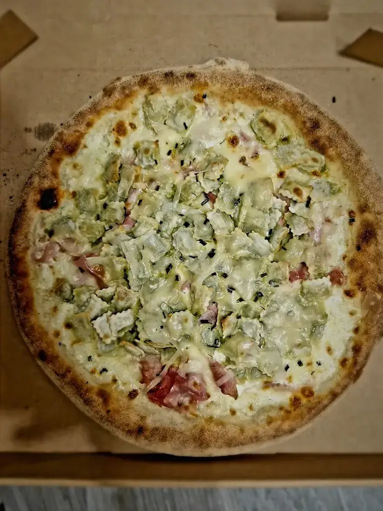 Menu_Divino-Pizzeria-Sassenage-champion de France de la pizza_Sassenage_image_7