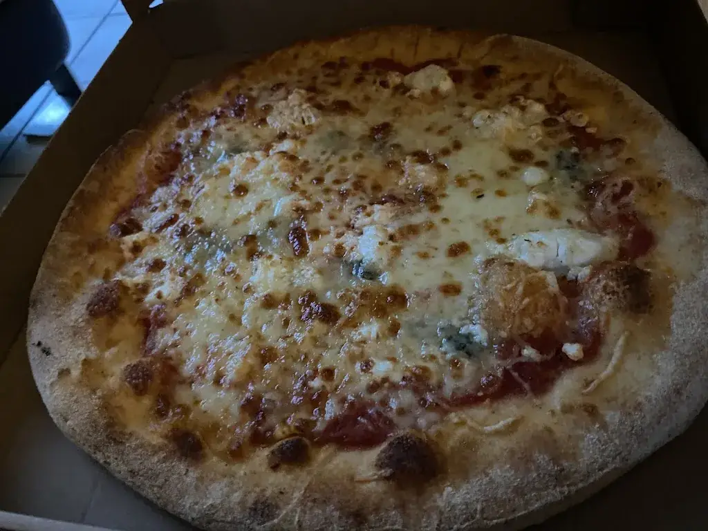 Menu_Pizz’aro-Camion Pizza-Sassenage_Sassenage_image_8