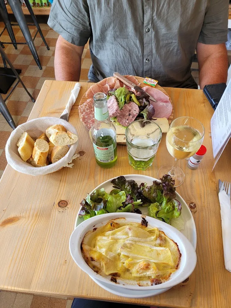 Bar de Lancebranlette_Séez_slider_image_3