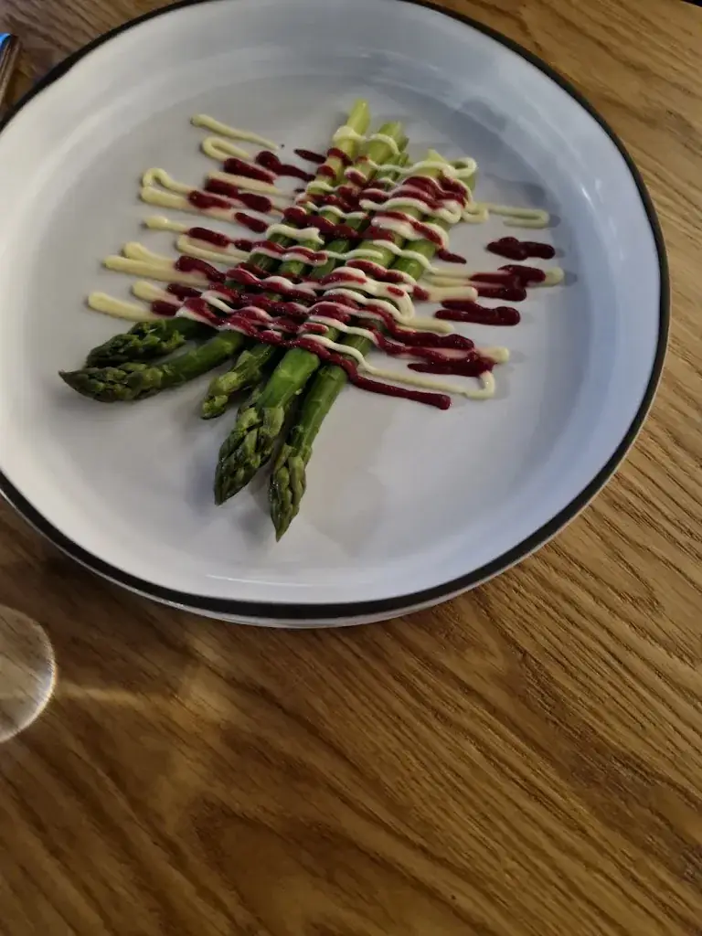 Jean Louis Asensio_L'Esprit Bistrot_Maubec_review