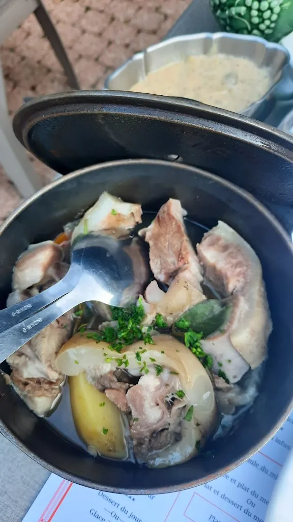 Menu_Le Petit Blanc_Salins-les-Bains_image_7