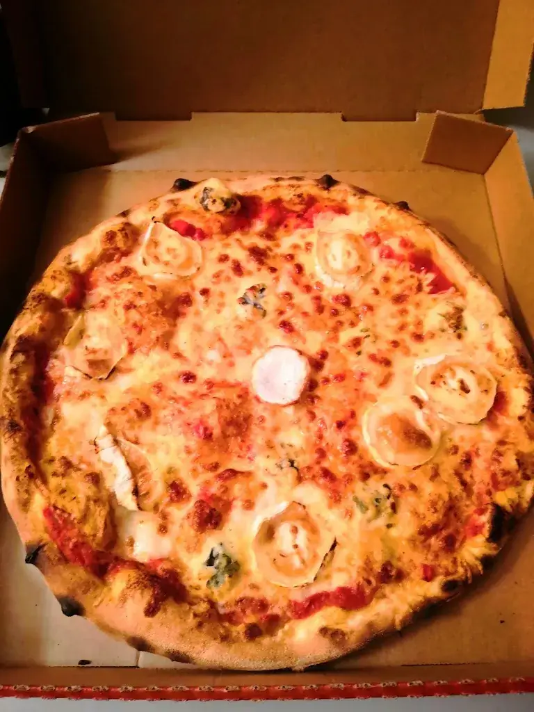 Real Pizza Salins-les-Bains_Salins-les-Bains_slider_image_2