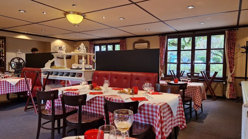 Le Bistrot de Port Lesney_Port-Lesney_slider_image_1