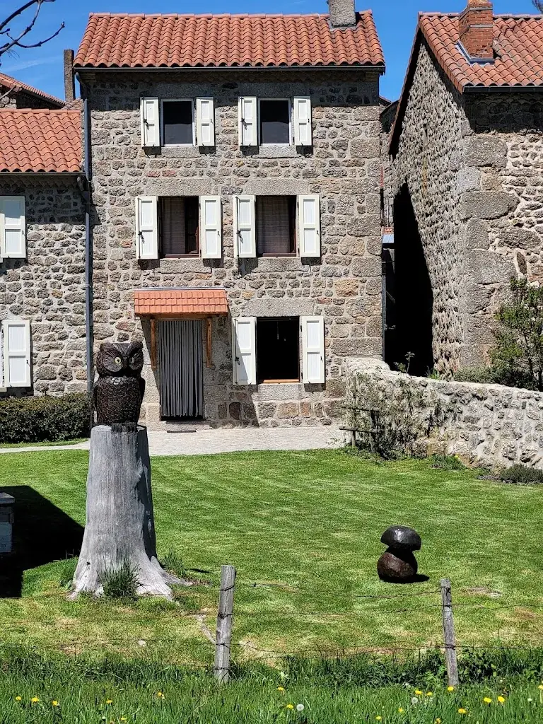 Chez Josy_Saugues_slider_image_2