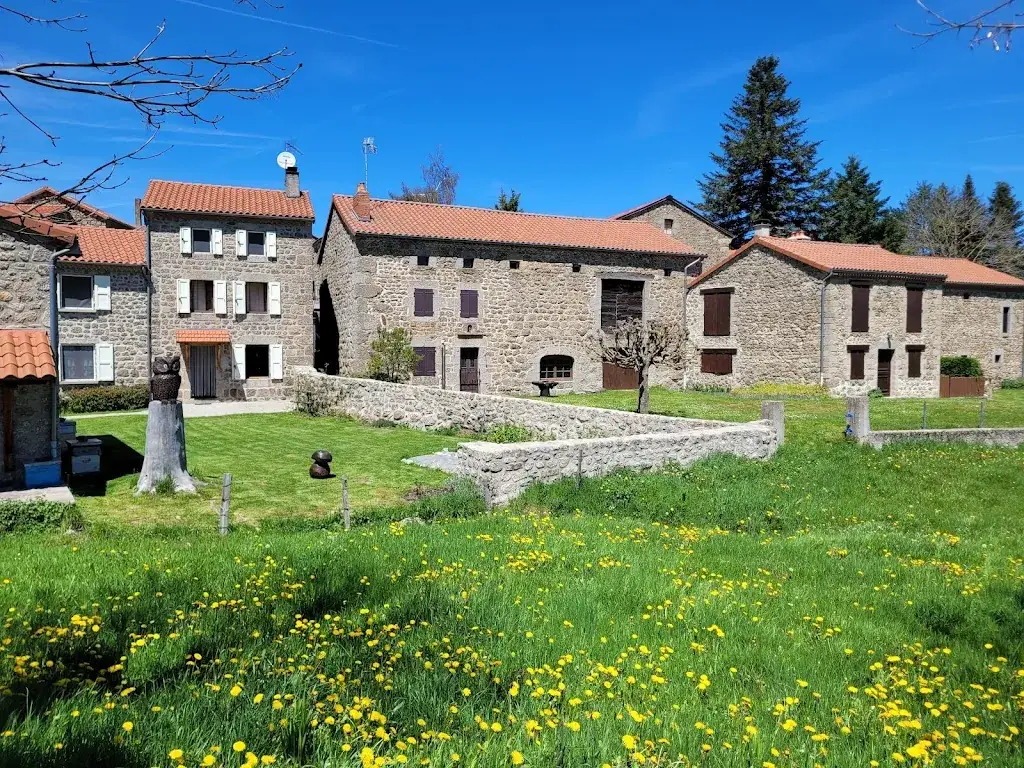 Chez Josy_Saugues_slider_image_3