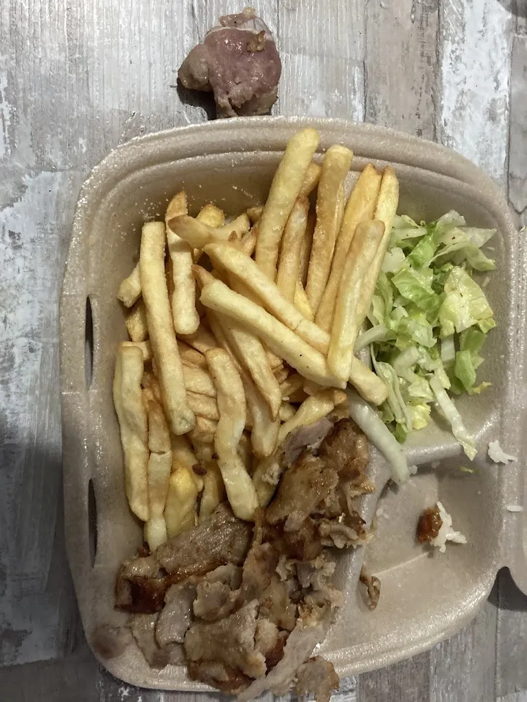 Egirdir kebab Restaurant in Serrières-de-Briord