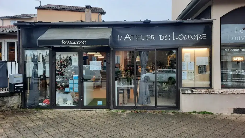 Gérard CHARPIN_L' atelier du Louvre_Saint-Symphorien-d'Ozon_review