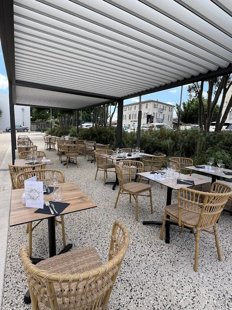 La Table de 5 restaurant in Saint-Symphorien-d'Ozon