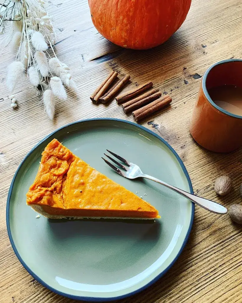 The Hungry Yogi café_Scionzier_slider_image_2