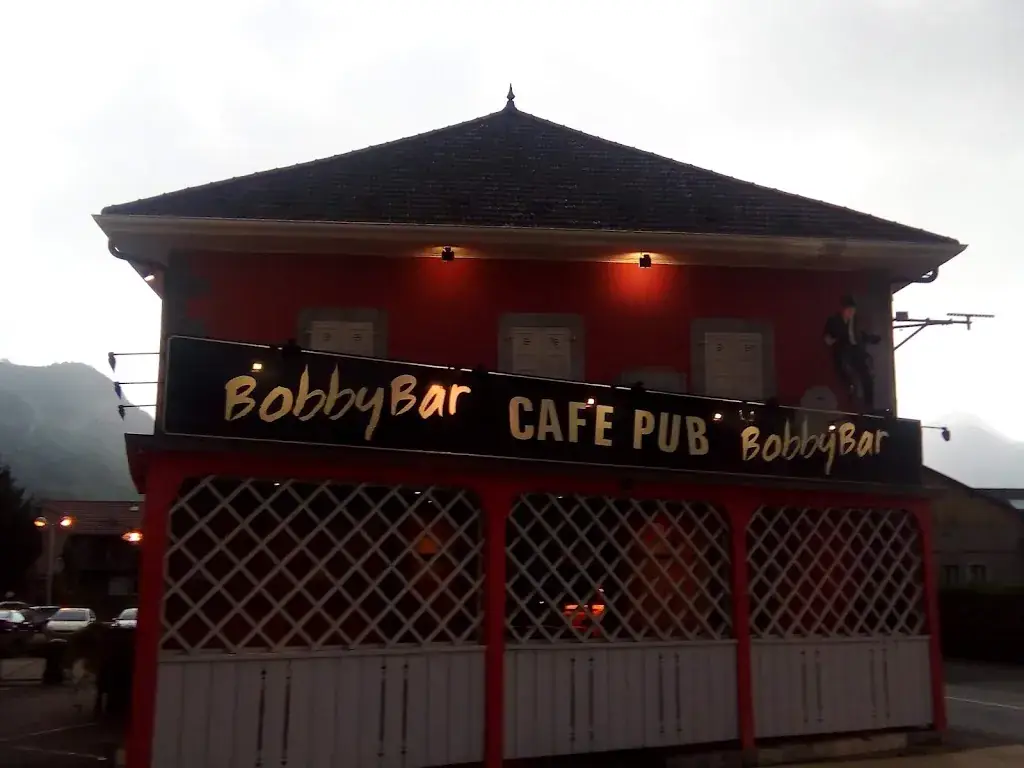 Bobby bar restaurante en Scionzier