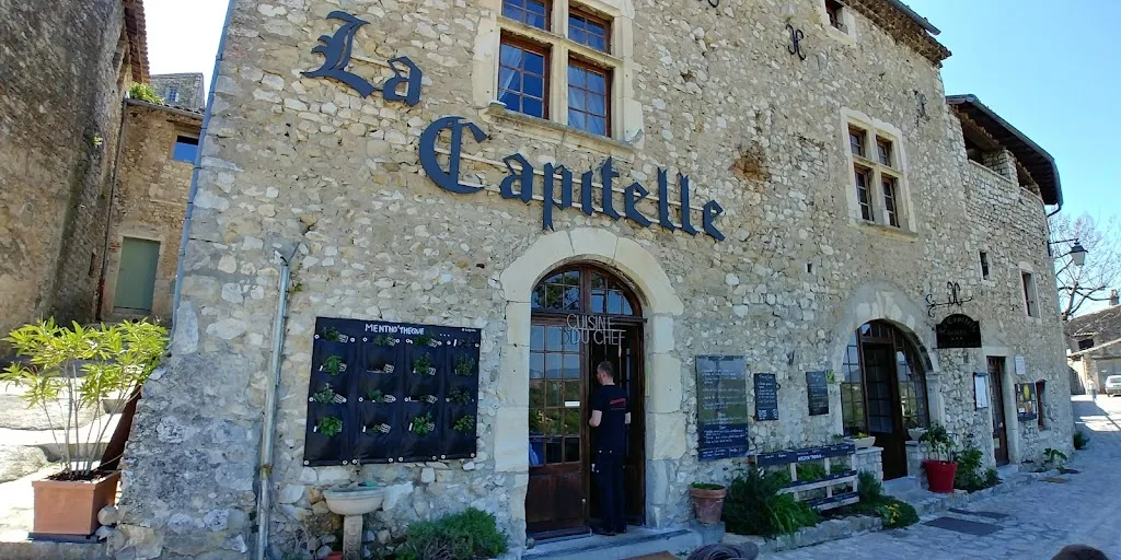 Hôtel Restaurant La Capitelle_Mirmande_slider_image_1