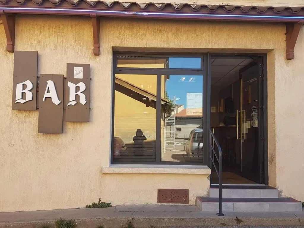 Mille & Zim_Échalas_slider_image_1