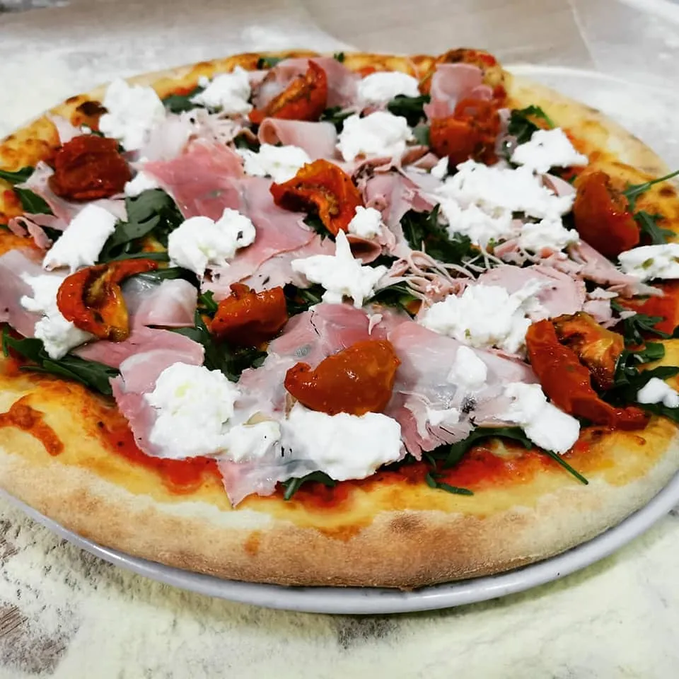 C'Rock N'Pizz_Solaize_slider_image_2